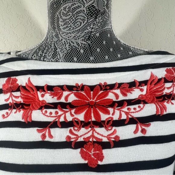 Kate Spade Striped Embroidered Shift Dress Woman’s Medium - Picture 4 of 9